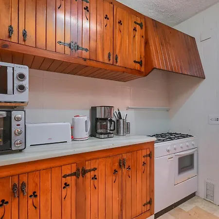 Escabusso By Aguilarent Jávea