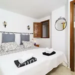 Escabusso By Aguilarent Javea