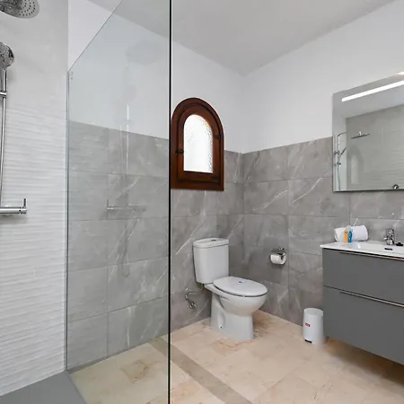 Escabusso Villa