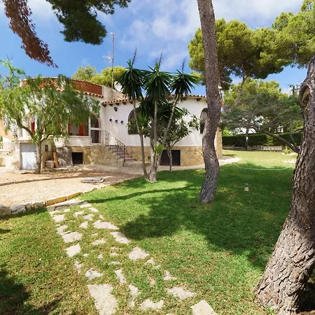 Escabusso By Aguilarent