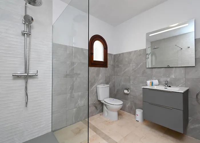 Escabusso By Aguilarent Villa