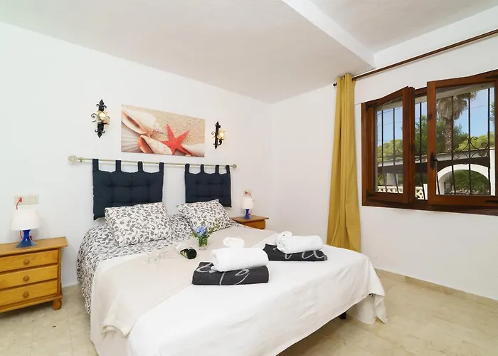 Escabusso By Aguilarent * Jávea