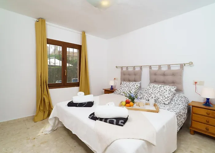 Escabusso By Aguilarent *