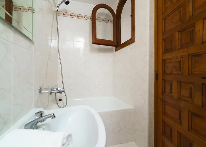 Villa Escabusso By Aguilarent